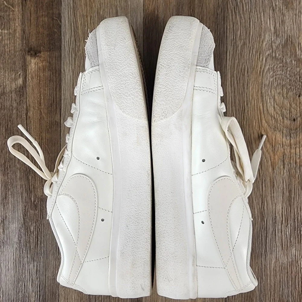 Nike Blazer‎ Low Platform Women's 9.5 Sneakers Off White Leather Suede Shoes
